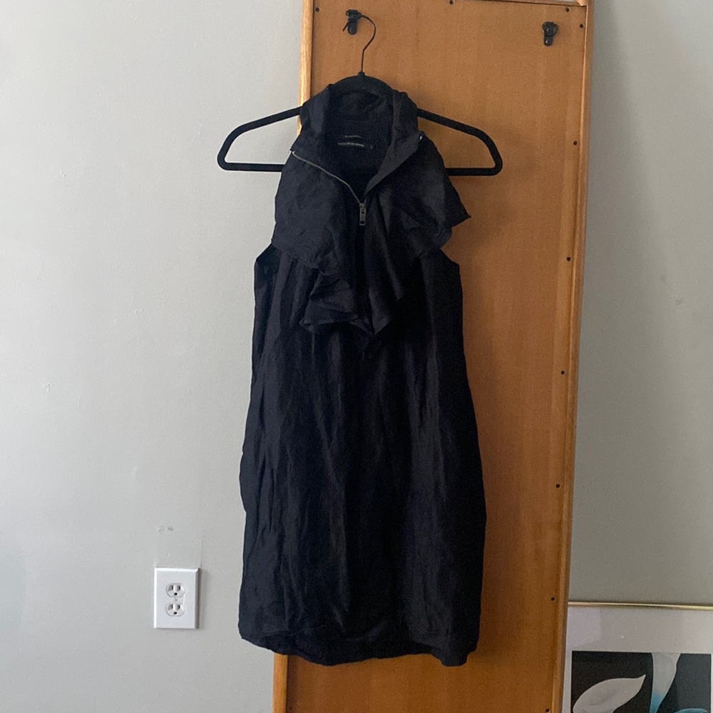 CLUB MONACO BLACK RUFFLE ZIPPER MINI DRESS SIZE 4